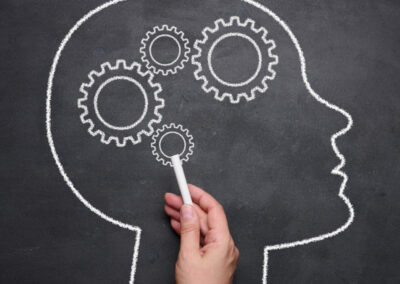 Comprendre les différences entre psychiatre, psychologue, psychopraticien, psychanalyste et psychothérapeute- qu'est-ce qu'un psychologue ?